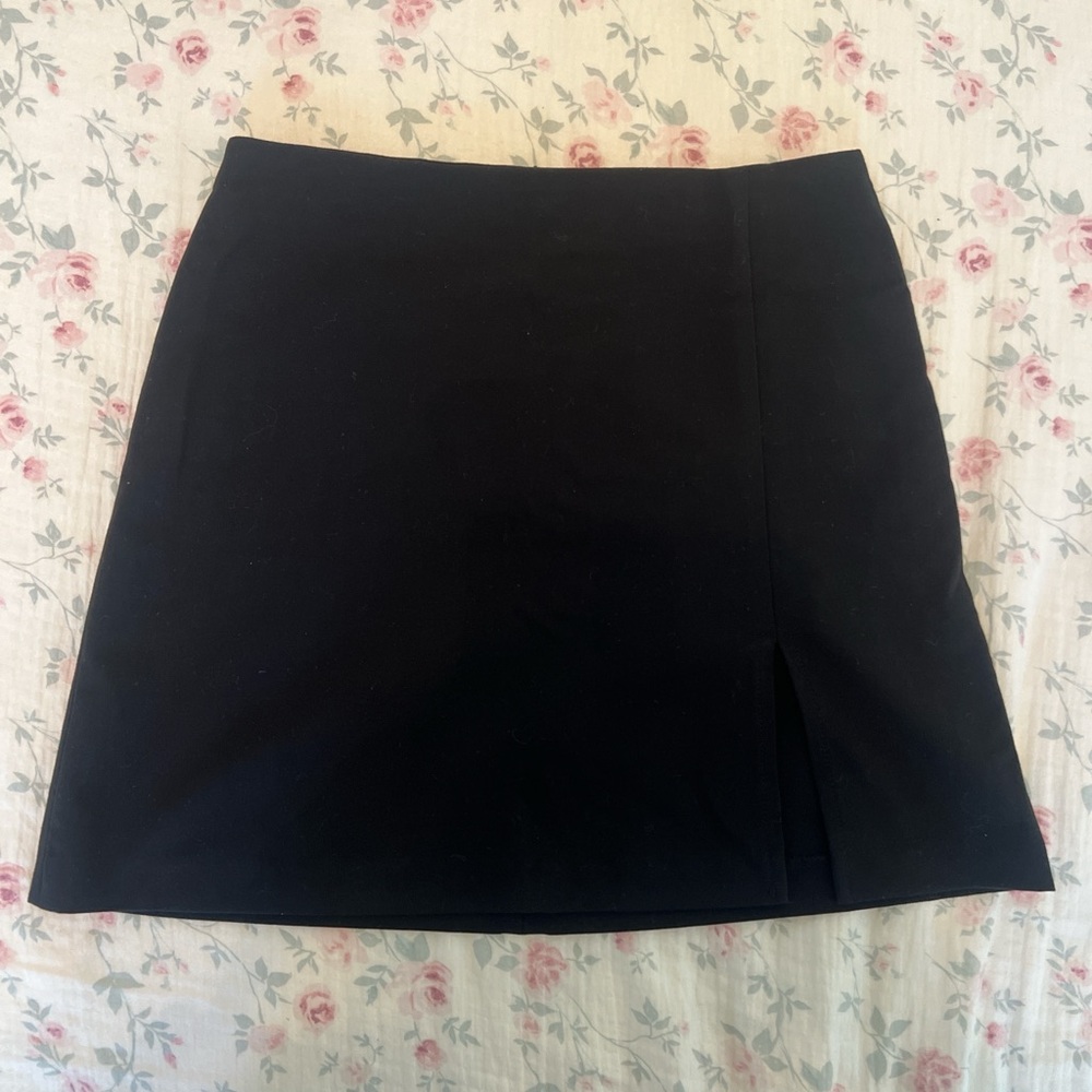 Sunday Best Classic Black Pencil Skirt